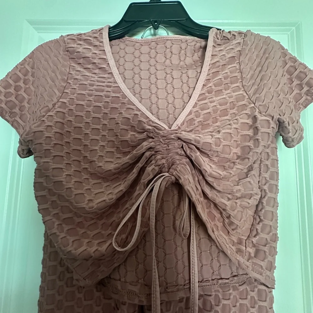 Two-Piece Textured Tie-Front Loungewear Set - Dusty Rose (M) - Picture 3 of 4